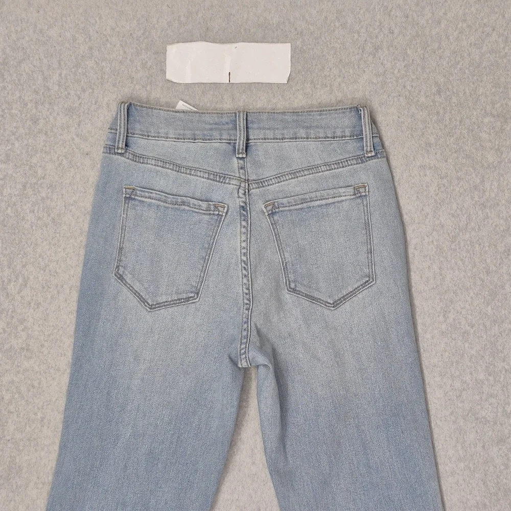 Old Navy Women Jeans 2 Light Blue Denim Flared 487331 High-Rise Wow Flare‎ NWT